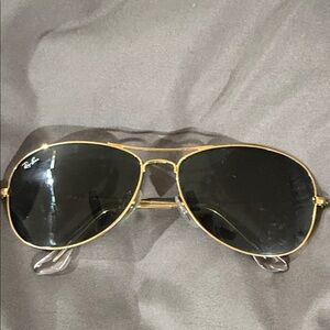 Ray-Ban Gold Frame Sunglasses with Black Lenses - Aviator Style